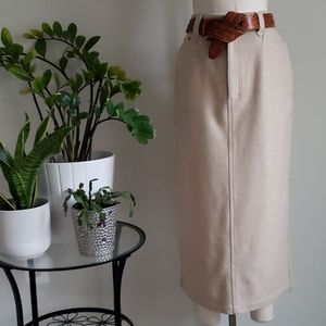 Highwaisted 5 Pocket Midi Length Skirt